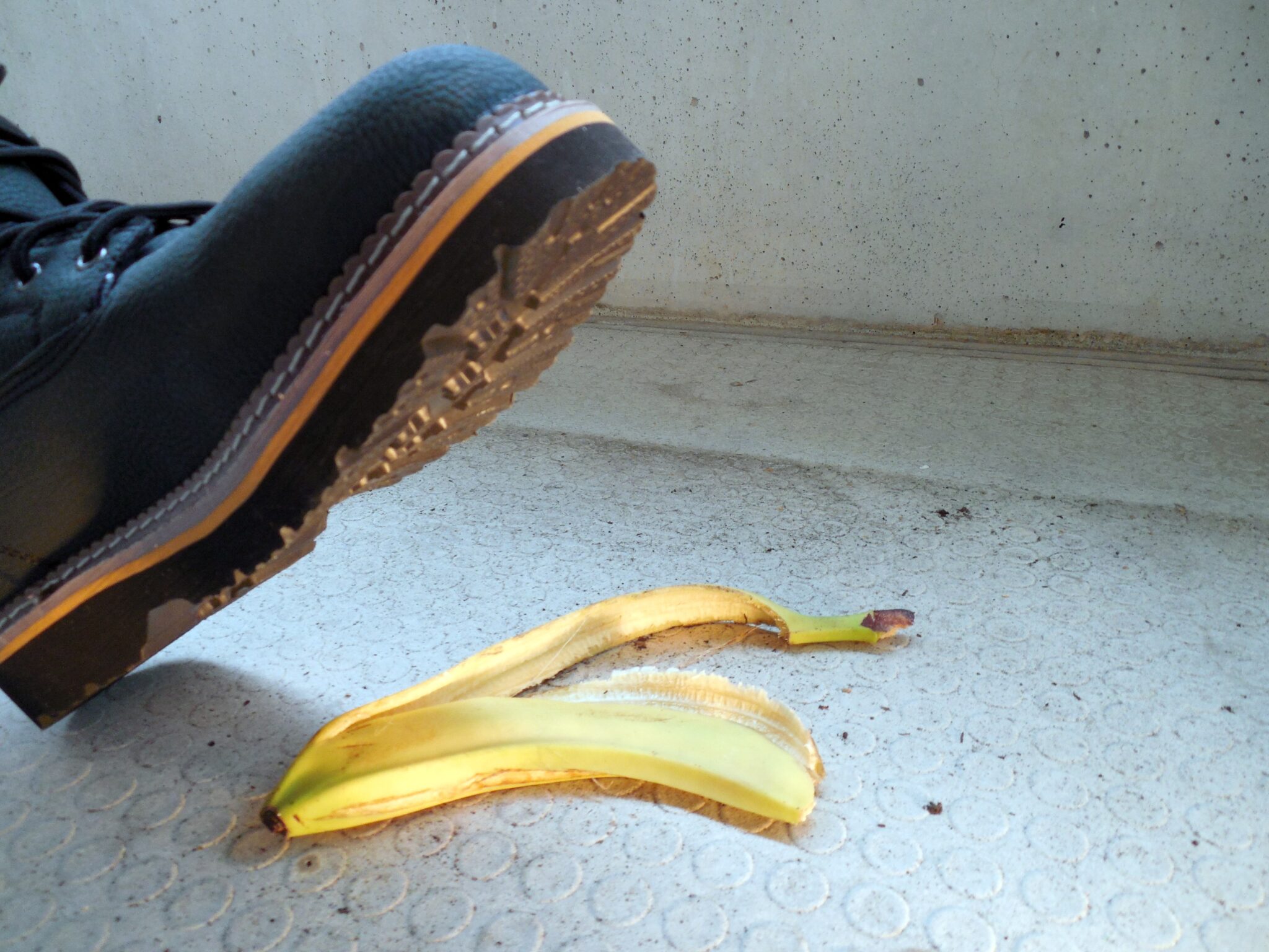 someone stepping on banana peel